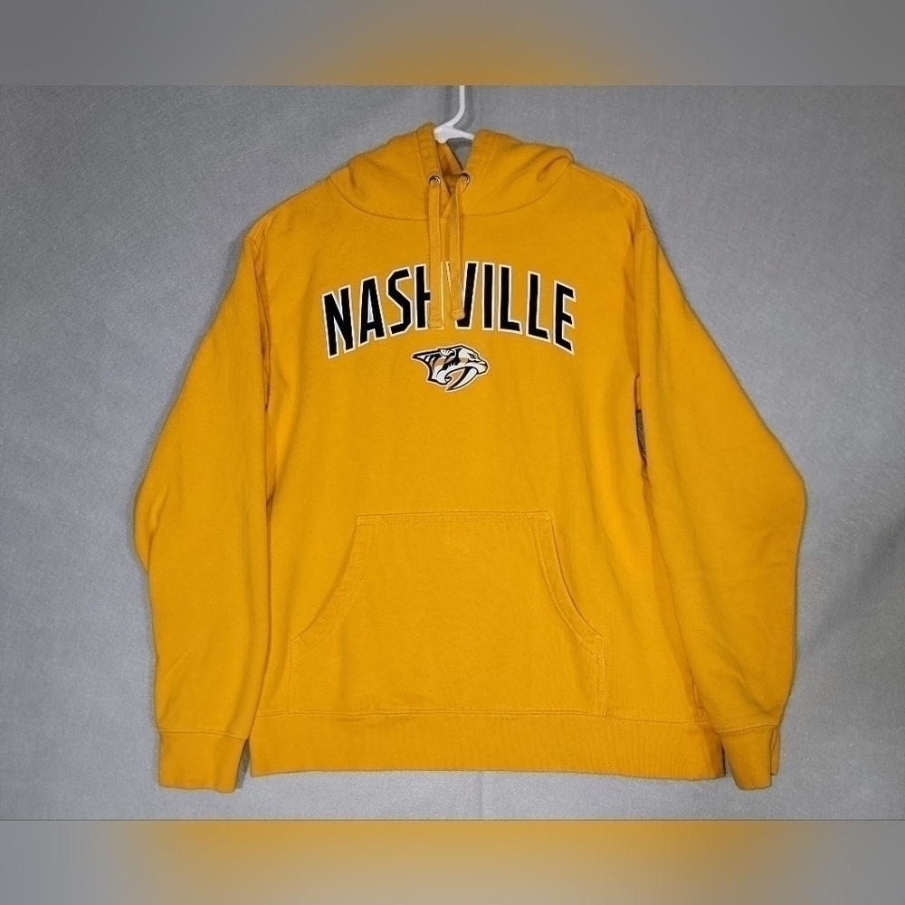 Fanatics NHL Yellow Nashville Predators Hoodie Size Medium